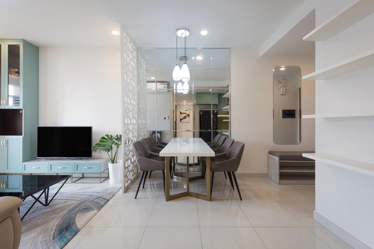 Smile Home - Saigonroyal - Tresor Apartment - Center District 4 ホーチミン市 エクステリア 写真