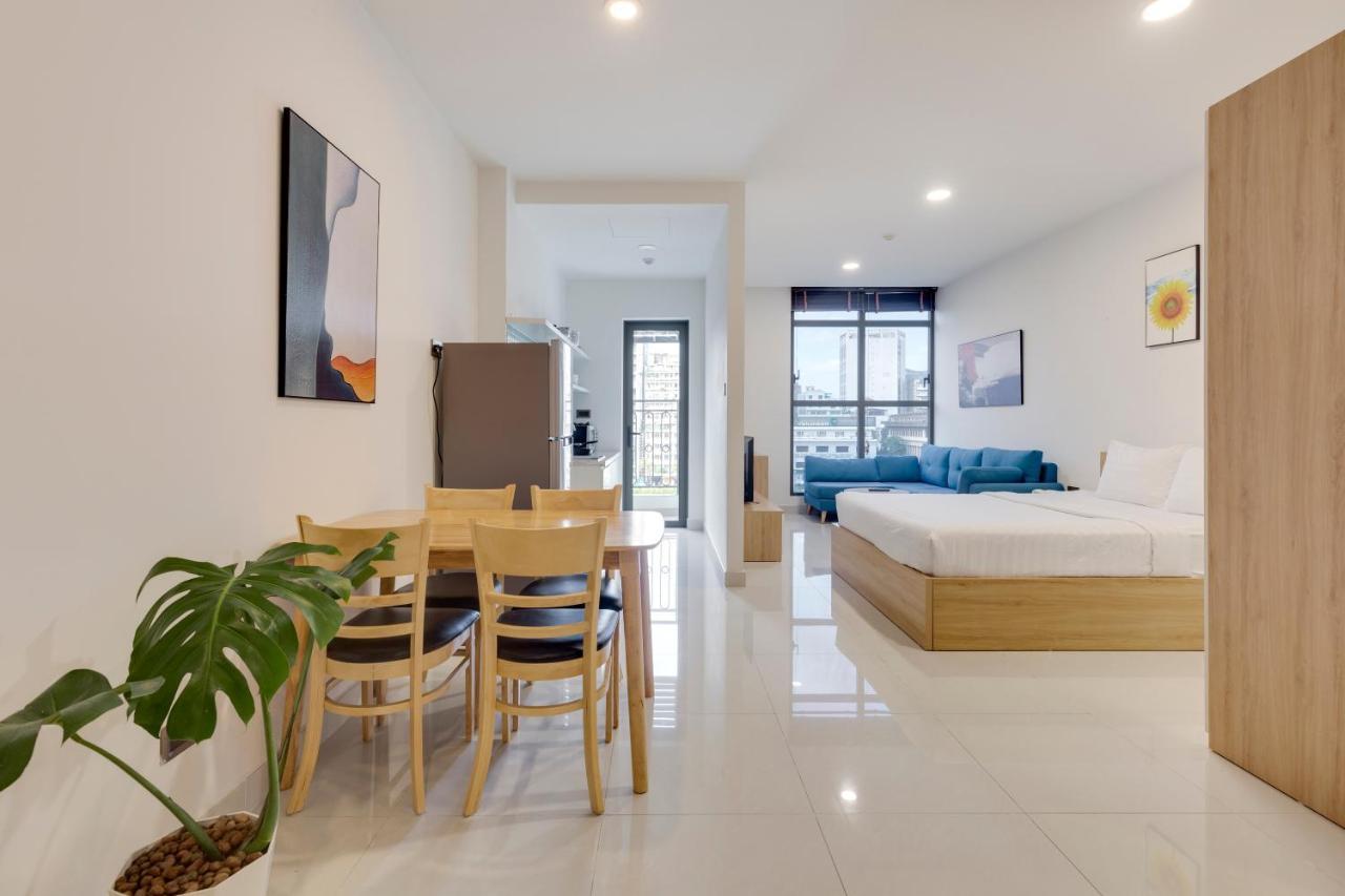 Smile Home - Saigonroyal - Tresor Apartment - Center District 4 ホーチミン市 エクステリア 写真